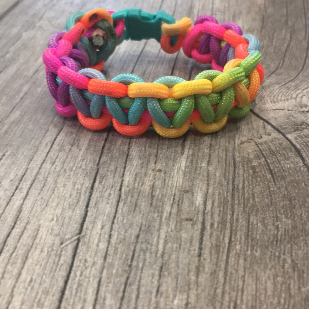 Rainbow paracord bracelet